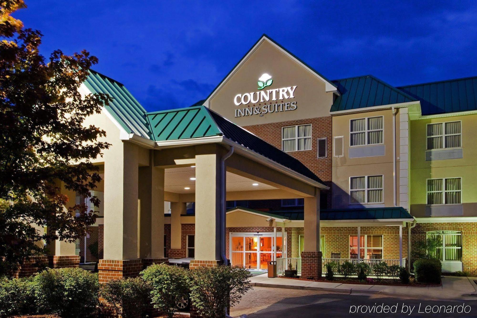 Country Inn & Suites By Radisson, Camp Springs Andrews Air Force Base , Md Exterior photo